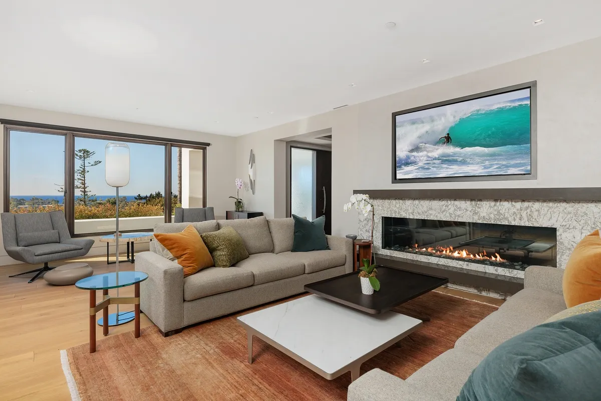 Winter Residence photo 3